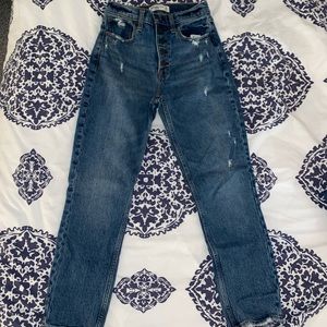 Abercrombie mom jeans